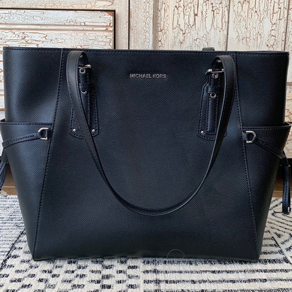Michael Kors black purse